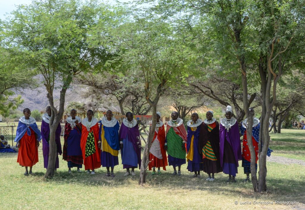 Cérémonie d'accueil, peuple Maasaï - Natron