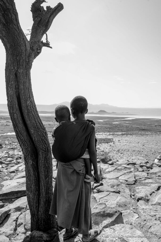 Rencontre en région du lac Natron, enfant Maasaï