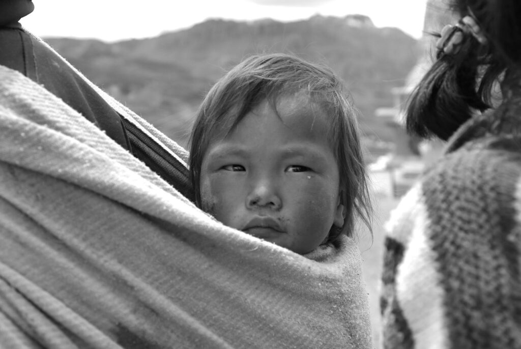 Visage d'enfant à Sangla - Spiti - Inde Du Nord